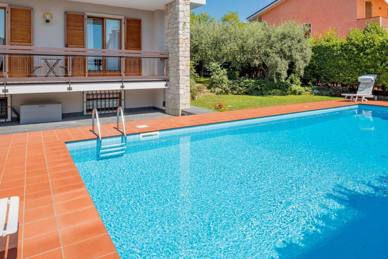 Casa Claire Apartment Bardolino Exterior photo